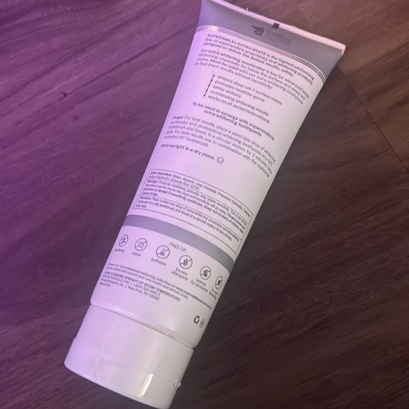 NEW Supersmile Whitening Accelerator 7oz Retails at $125 - Picture 4 of 5